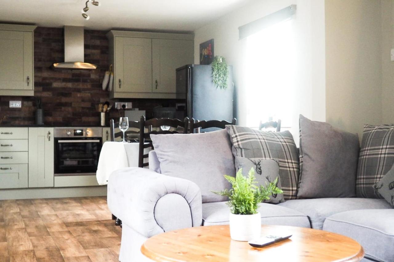 Large Cottage, Beach, Pubs Shops, Netflix, Bbq, Dog Friendly Hunmanby Eksteriør billede